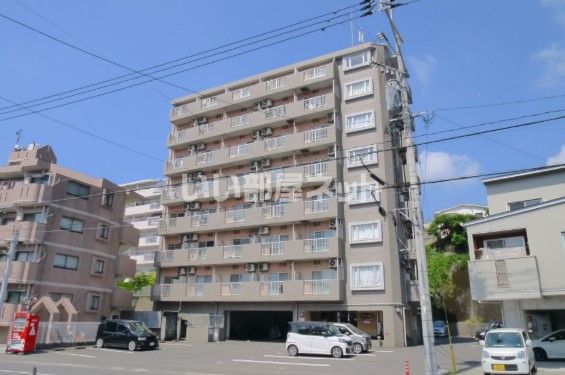 シャイニングハイツ唐湊の外観画像
