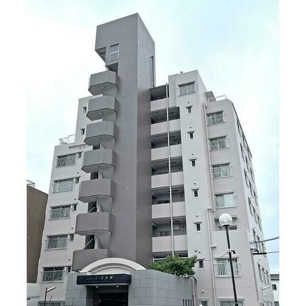ニューコーポ師勝の外観画像