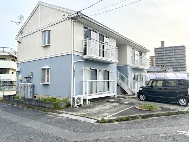 イノーバFGの外観画像