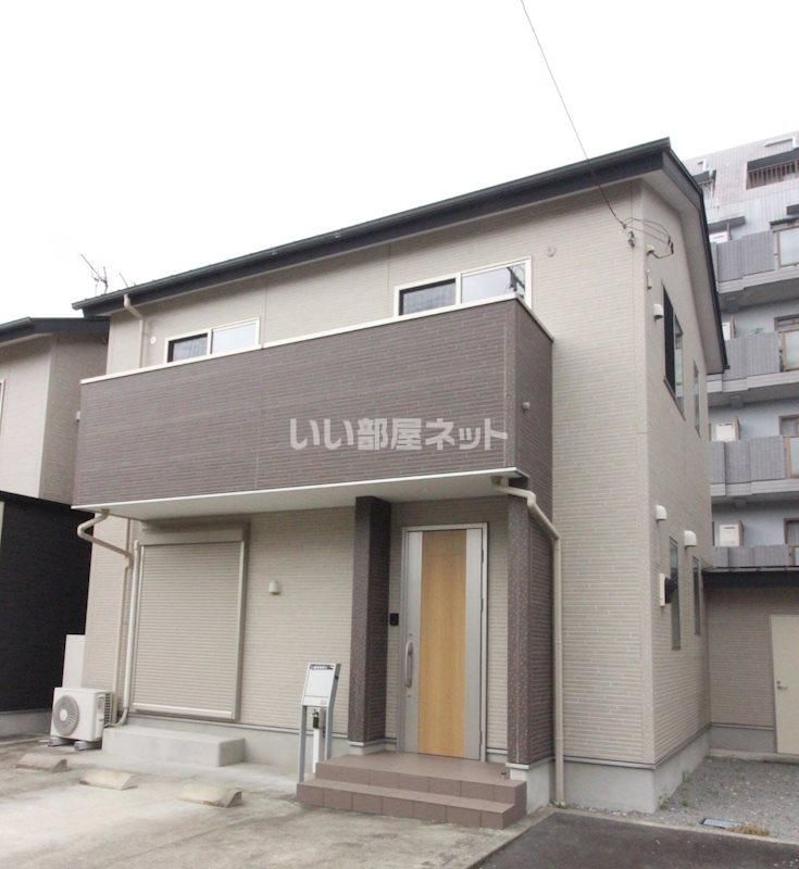 アヴェニールBの外観画像