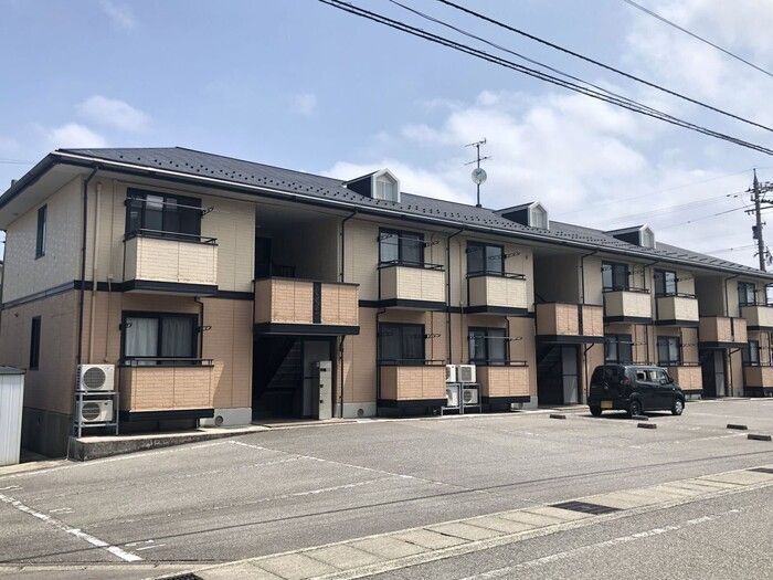 エクセラン12の外観画像