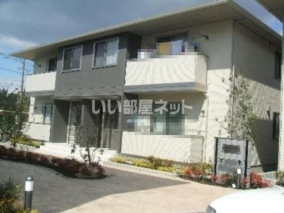 アドラブールA・B・C棟 B棟の外観画像