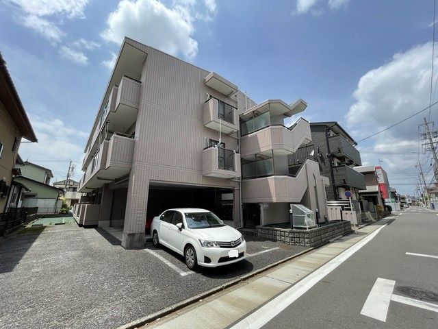 カーサコモトの外観画像