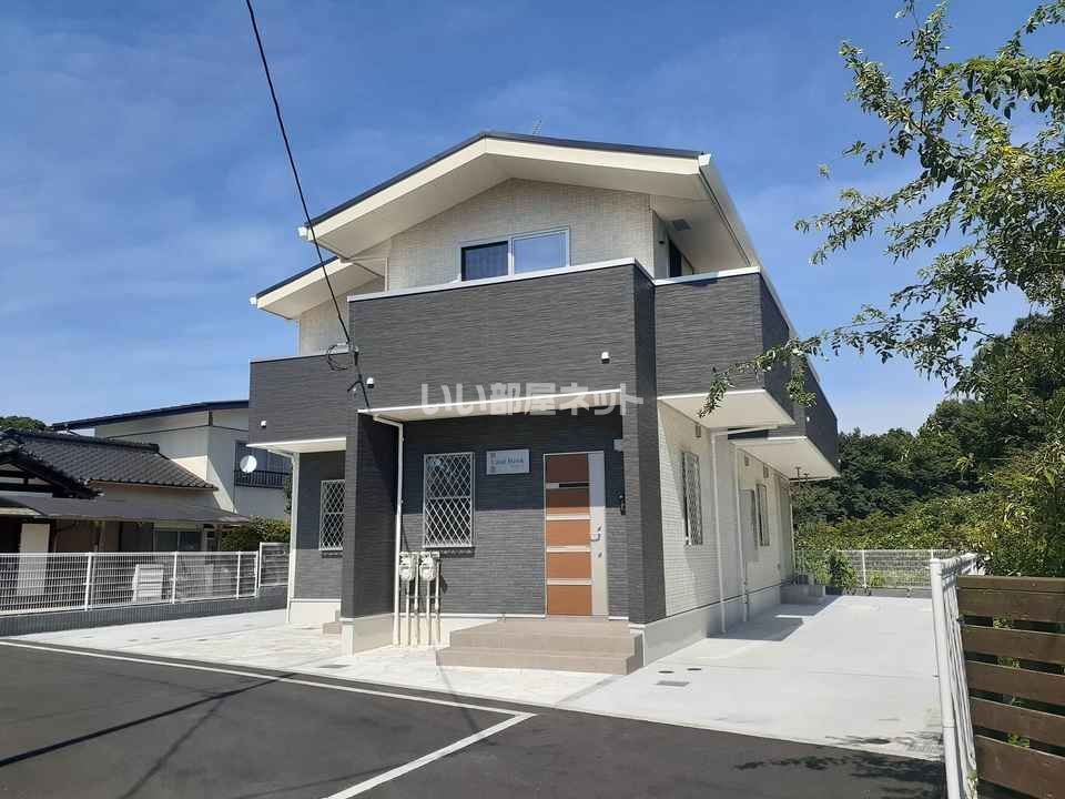 ランドホークの外観画像