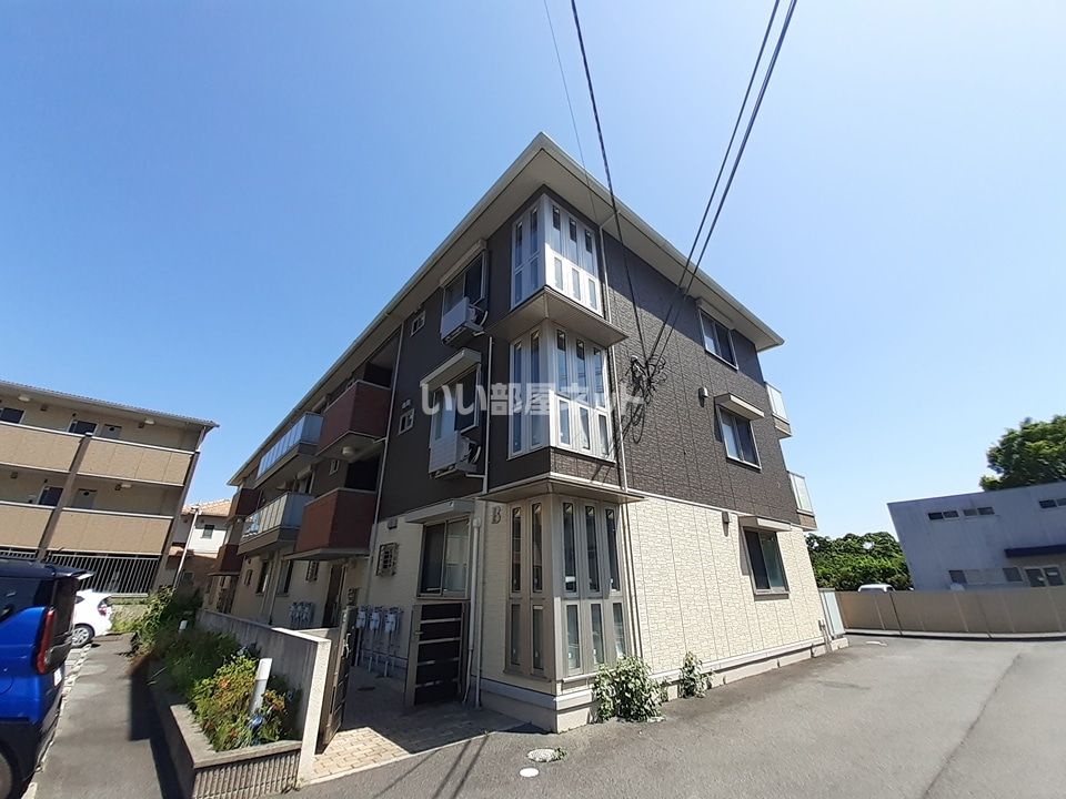 アスティオン神宮B棟の外観画像