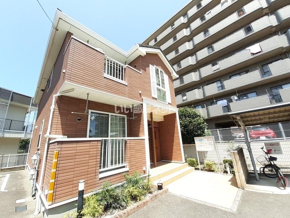 イシス下山門の外観画像