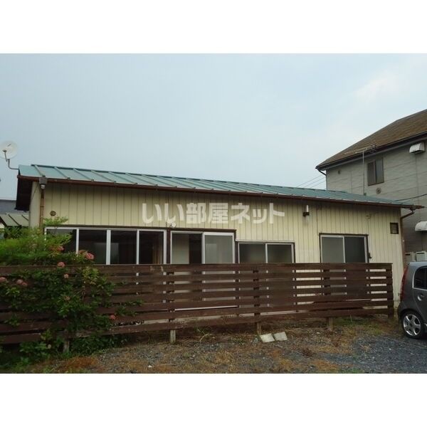 山本貸家の外観画像