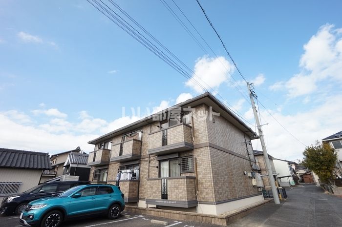 ガナドール Bの外観画像