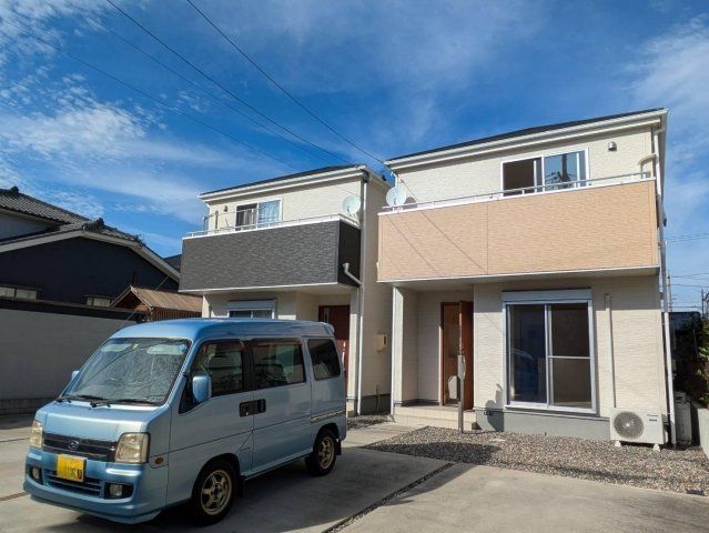 四日市市天カ須賀2丁目戸建て(天窓付き)の外観画像