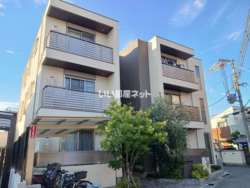 シュライクガーデンの外観画像