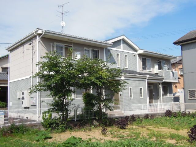 ラ・アルカンシェルの外観画像