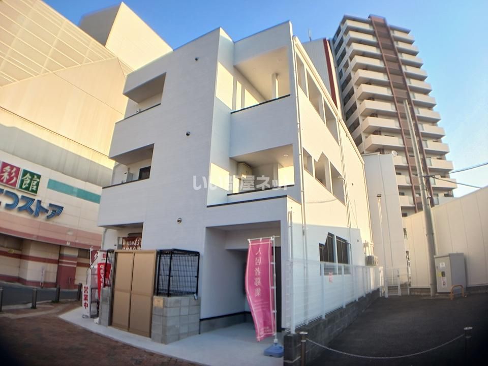 THE NOBLES 花畑駅前の外観画像