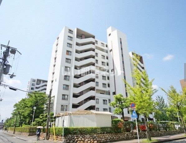 南茨木駅前ハイタウンC棟の外観画像