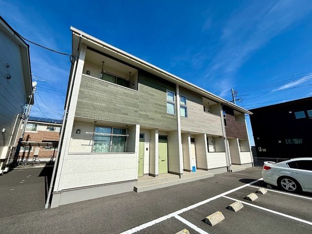 I.BテラスEASTの外観画像