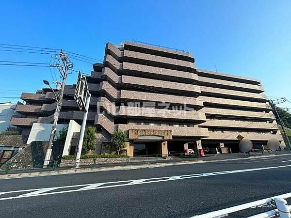 ルピナス日野壱番館(ルピナスヒノイチバンカン)の外観画像