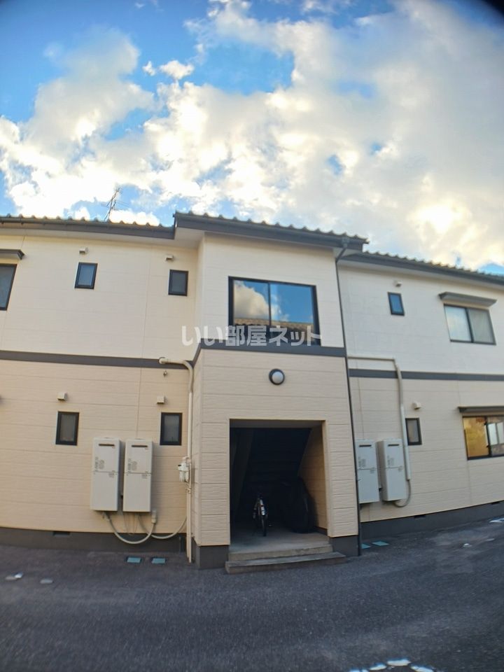 フリージアBの外観画像