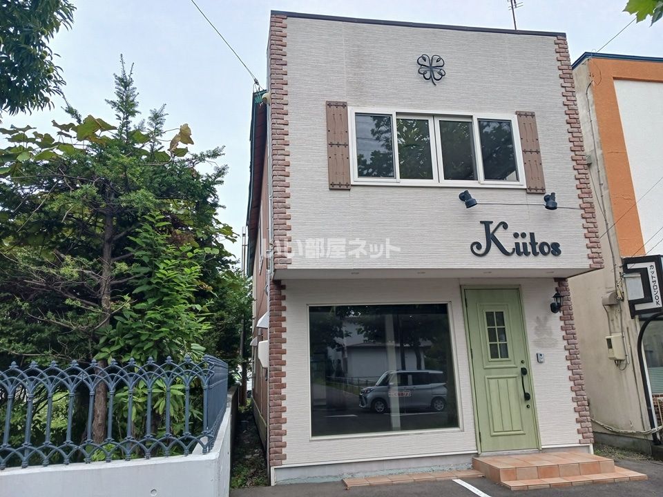双葉町2丁目借家の外観画像