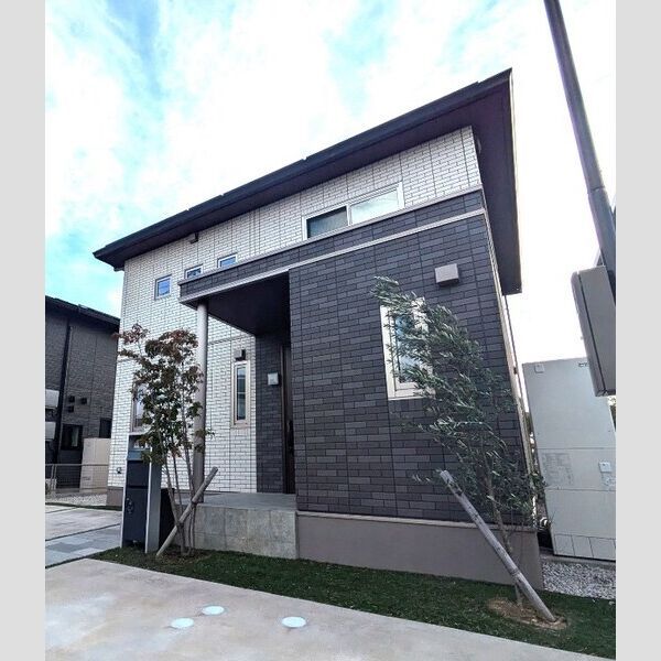 河芸町杜の街5丁目戸建の外観画像