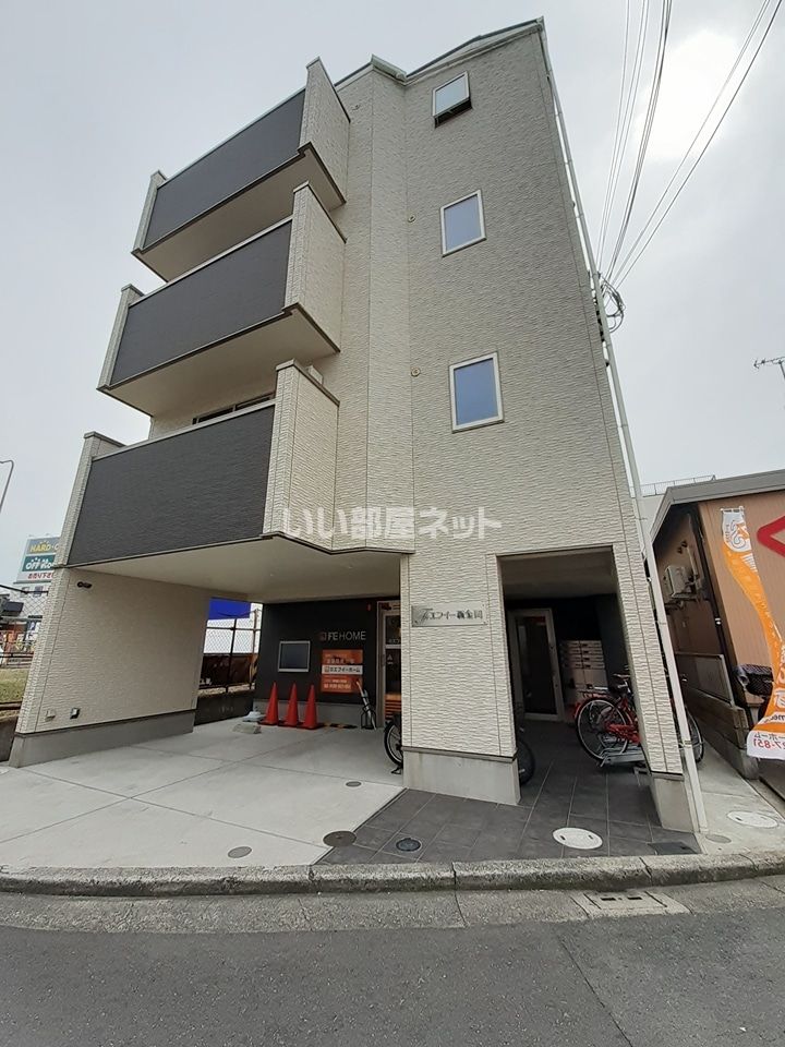エフイー新金岡の外観画像