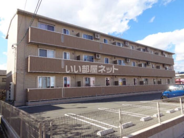 アルコバレーノの外観画像