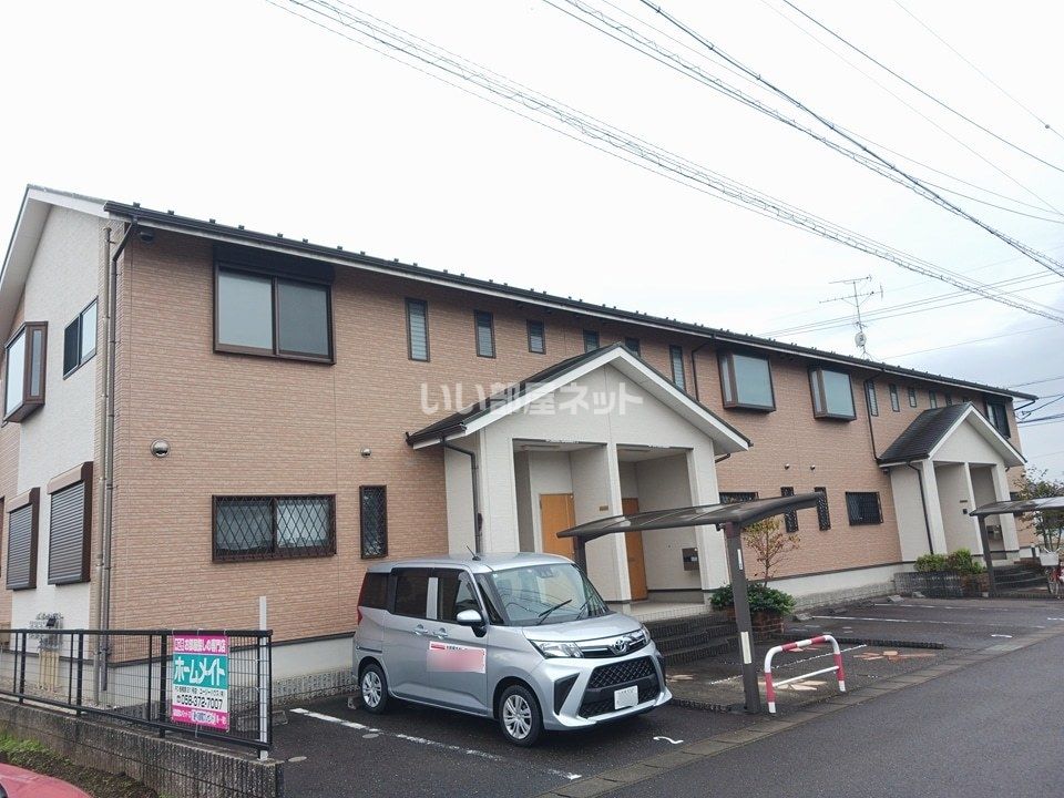 ヒルズ東島の外観画像