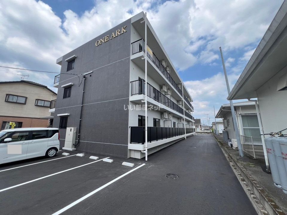 ONE ARK(ワンアーク)の外観画像