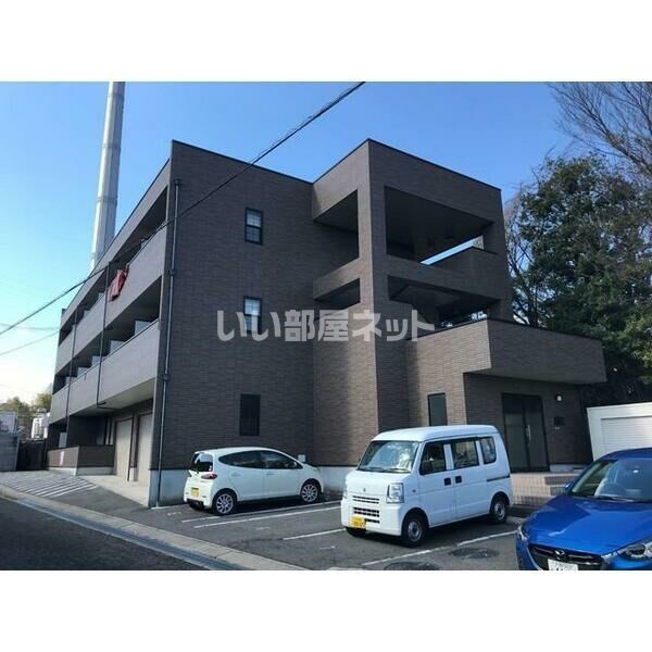 アンプルールフェールフォルスの外観画像