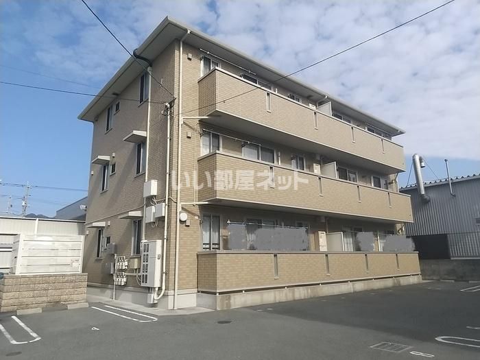 セジュールスハマ A棟の外観画像