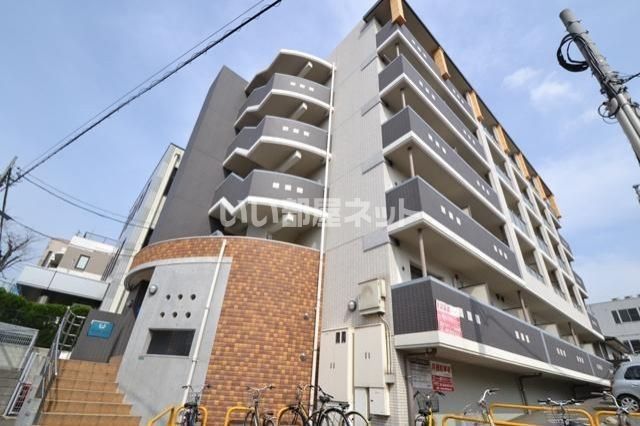 Blane noire(ブラン ノアール)の外観画像