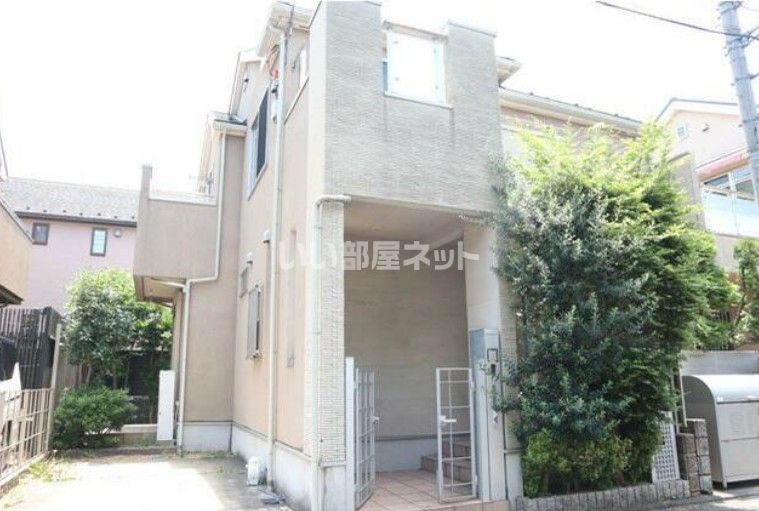 練馬区石神井町1丁目貸戸建の外観画像