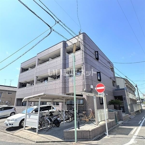 プランドール中村公園の外観画像