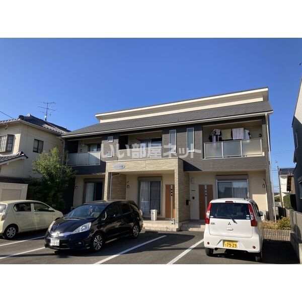 ジュノ県の外観画像