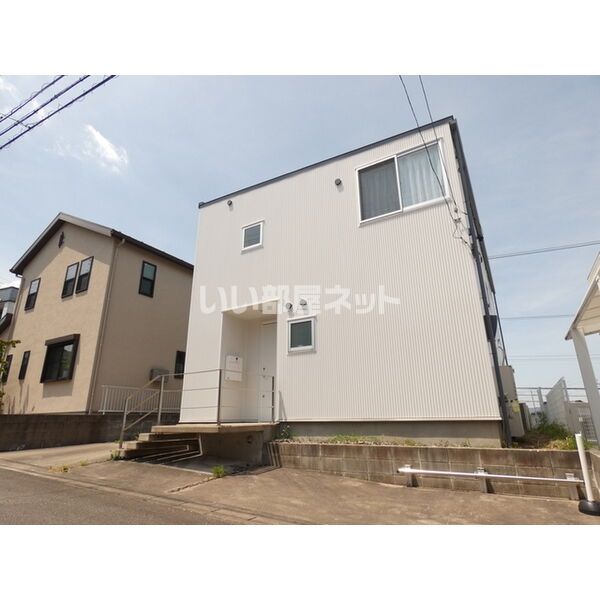 守山区上志段味青里掛戸建の外観画像