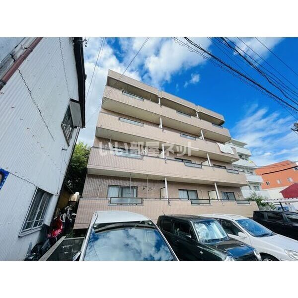 ハイツまぐろの外観画像