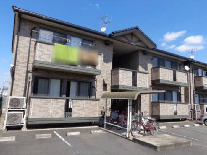 mano castello B棟の外観画像