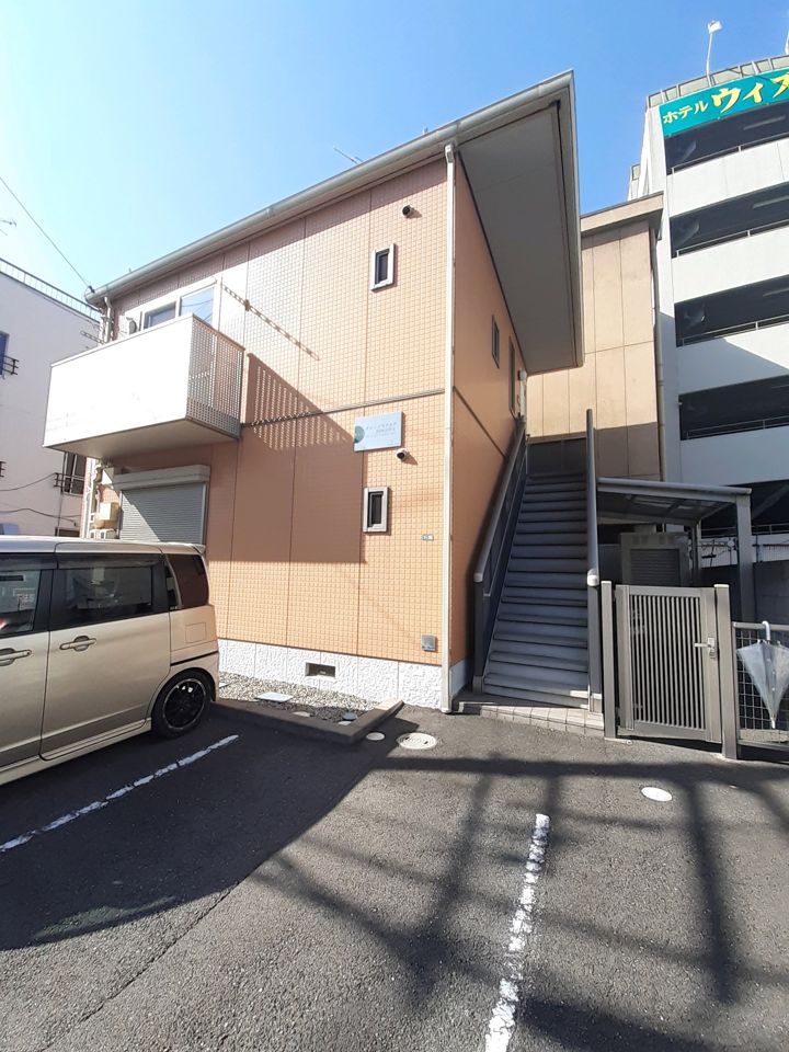 オレンジスクエアKOGAWAの外観画像