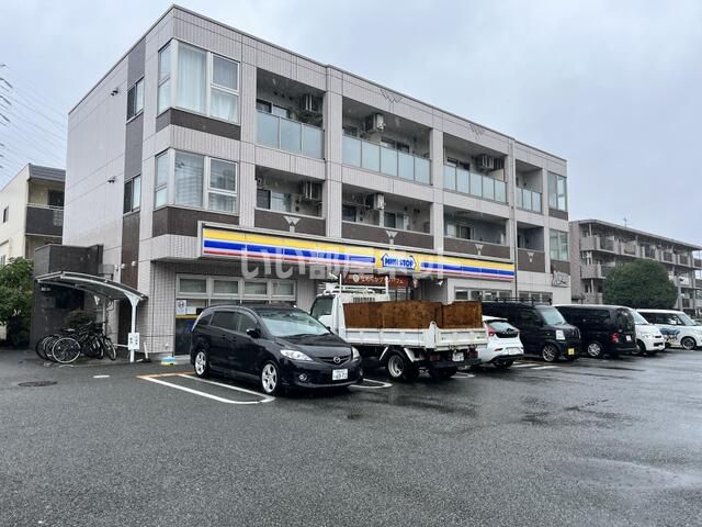 リリィの外観画像