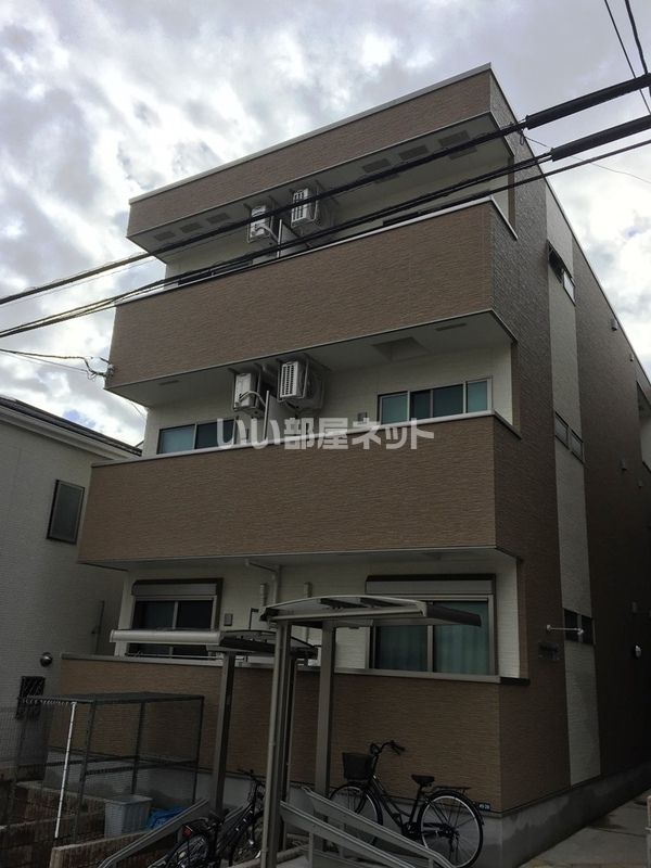 フジパレス江坂Ⅱ番館の外観画像