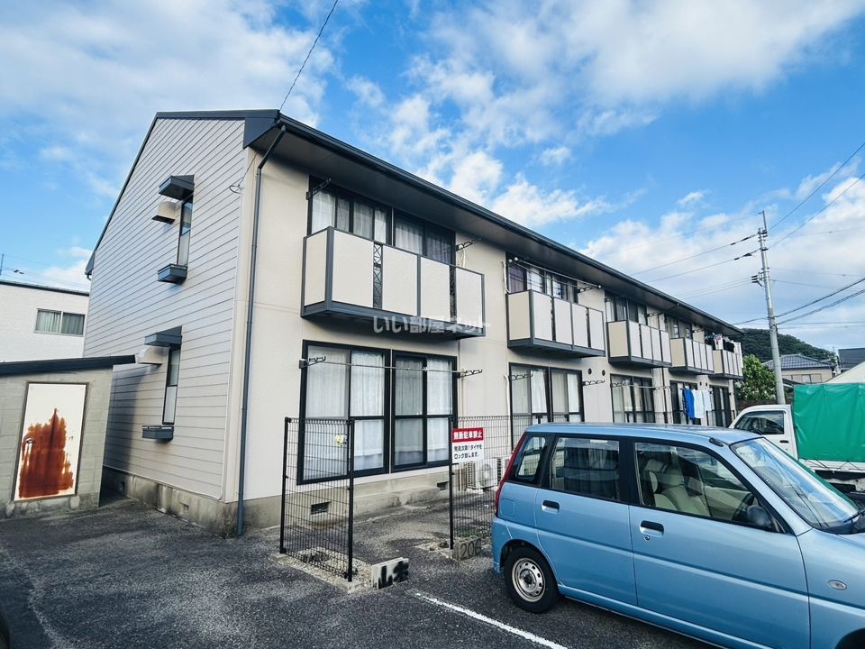 プレジール4丁目の外観画像