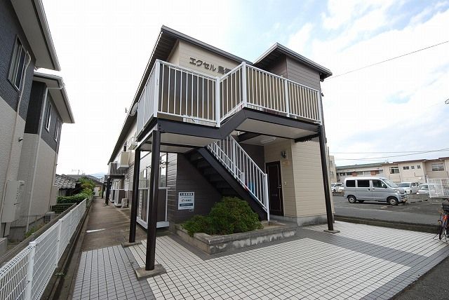 エクセル鳥栖の外観画像