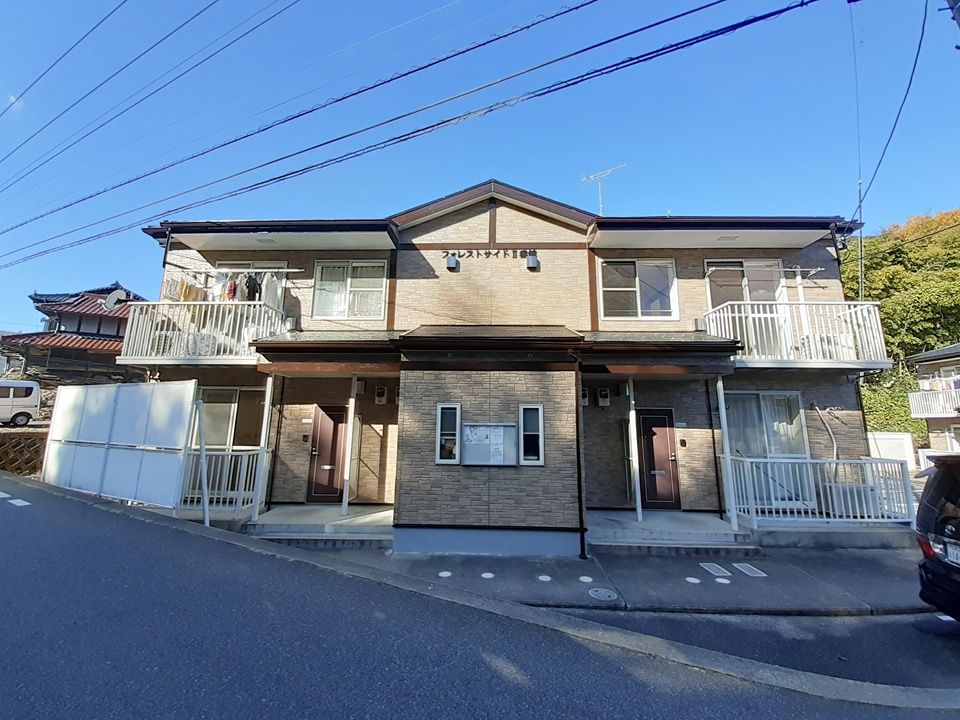 フォレストサイドⅡ番館の外観画像