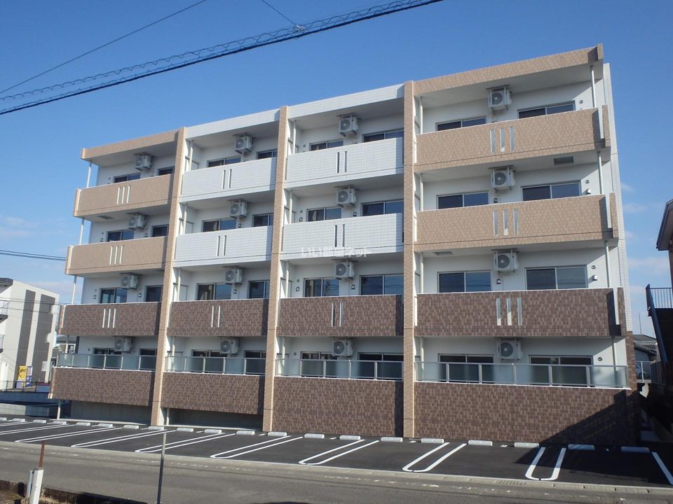 ルミナス下川東の外観画像