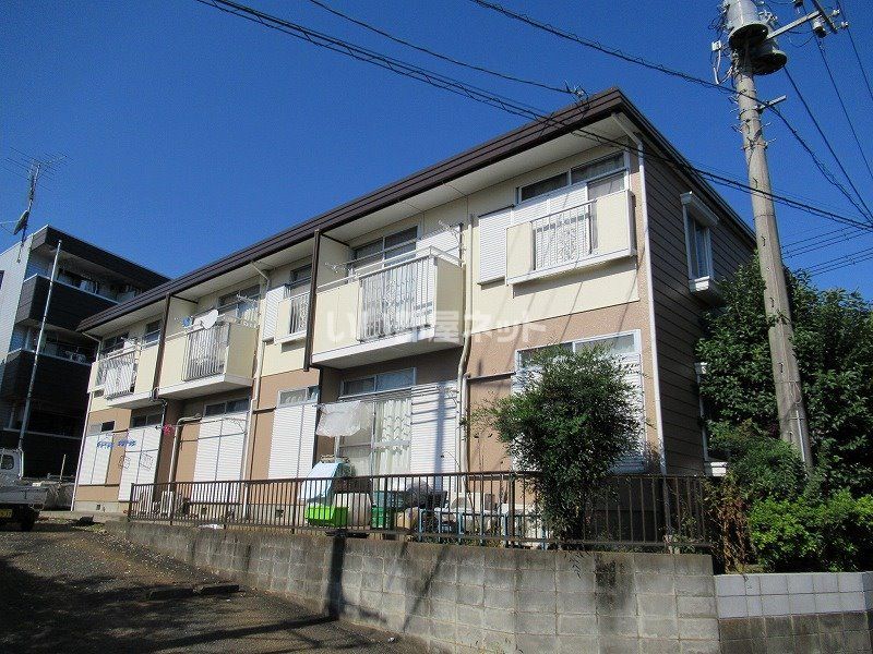 ホワイトクレストの外観画像