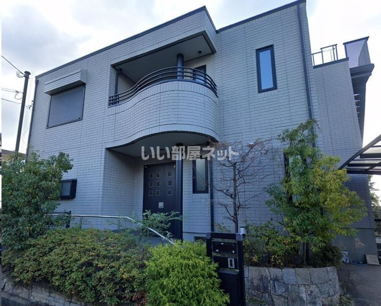 山手台5丁目秦貸家の外観画像