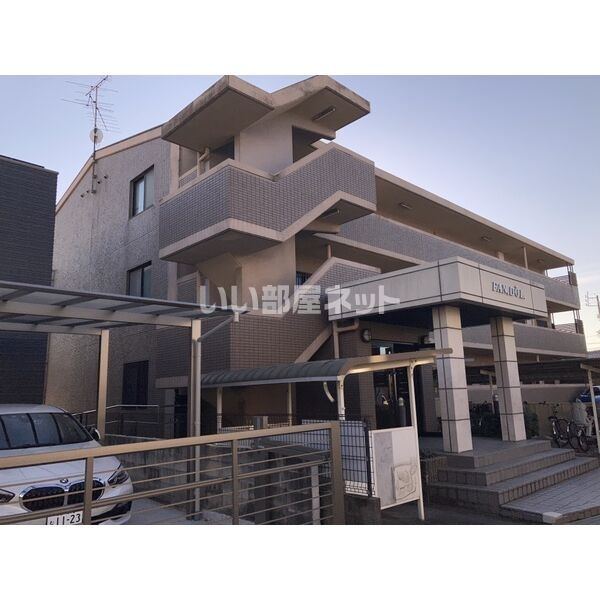 ファンドールの外観画像