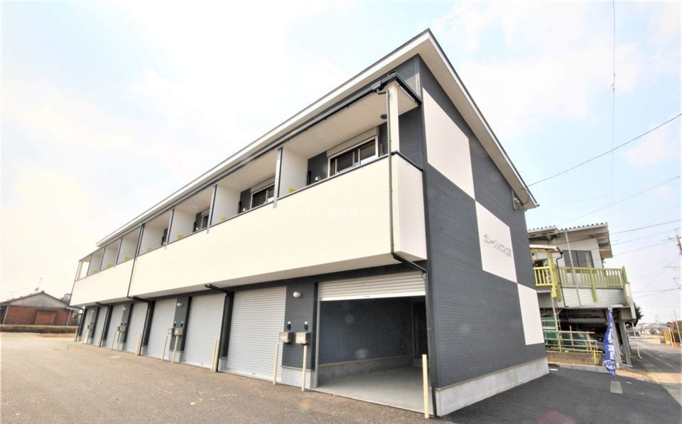 ガレージハウス立野の外観画像