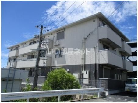 クローバー富士1号館の外観画像