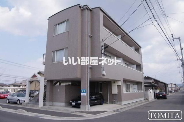 セイントワークスの外観画像