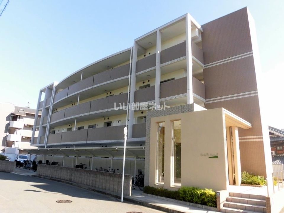 ソレイユ センリの外観画像