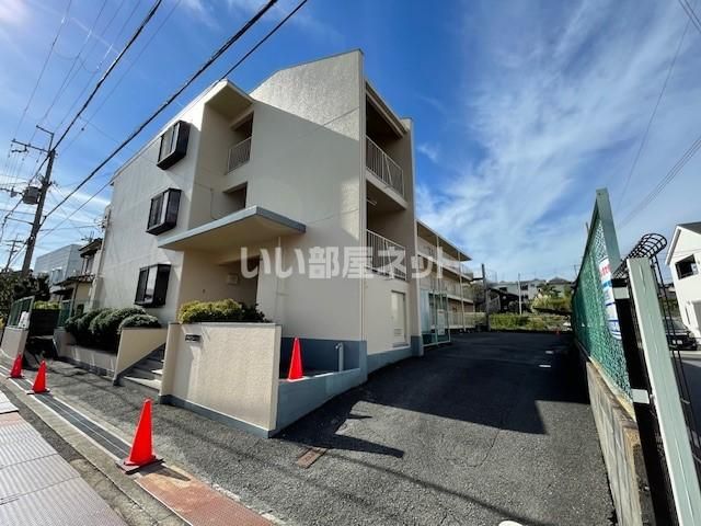津崎マンションの外観画像